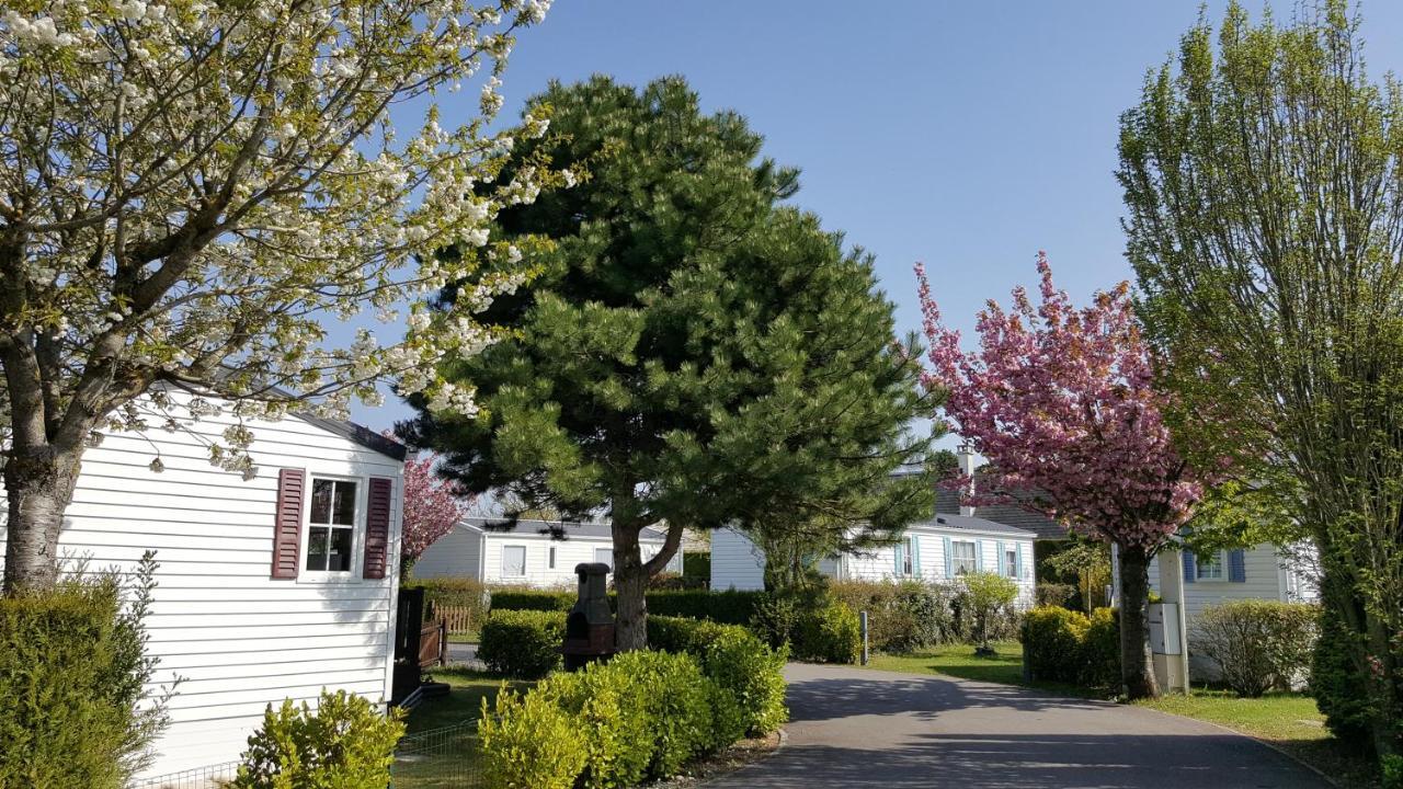 Camping Caravaning Les Cerisiers Berck Sur Mer Verton Eksteriør billede
